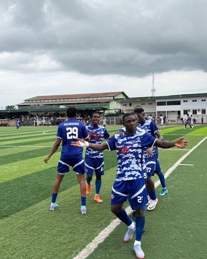 Bayelsa United celebrated their victory against Barau FC